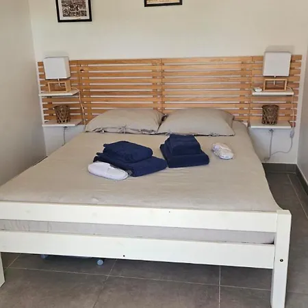 Appt St Tropez ,magnifique T2, Piscine ,terrasse, Emplacement Ideal ,front De Mer, Appartement *